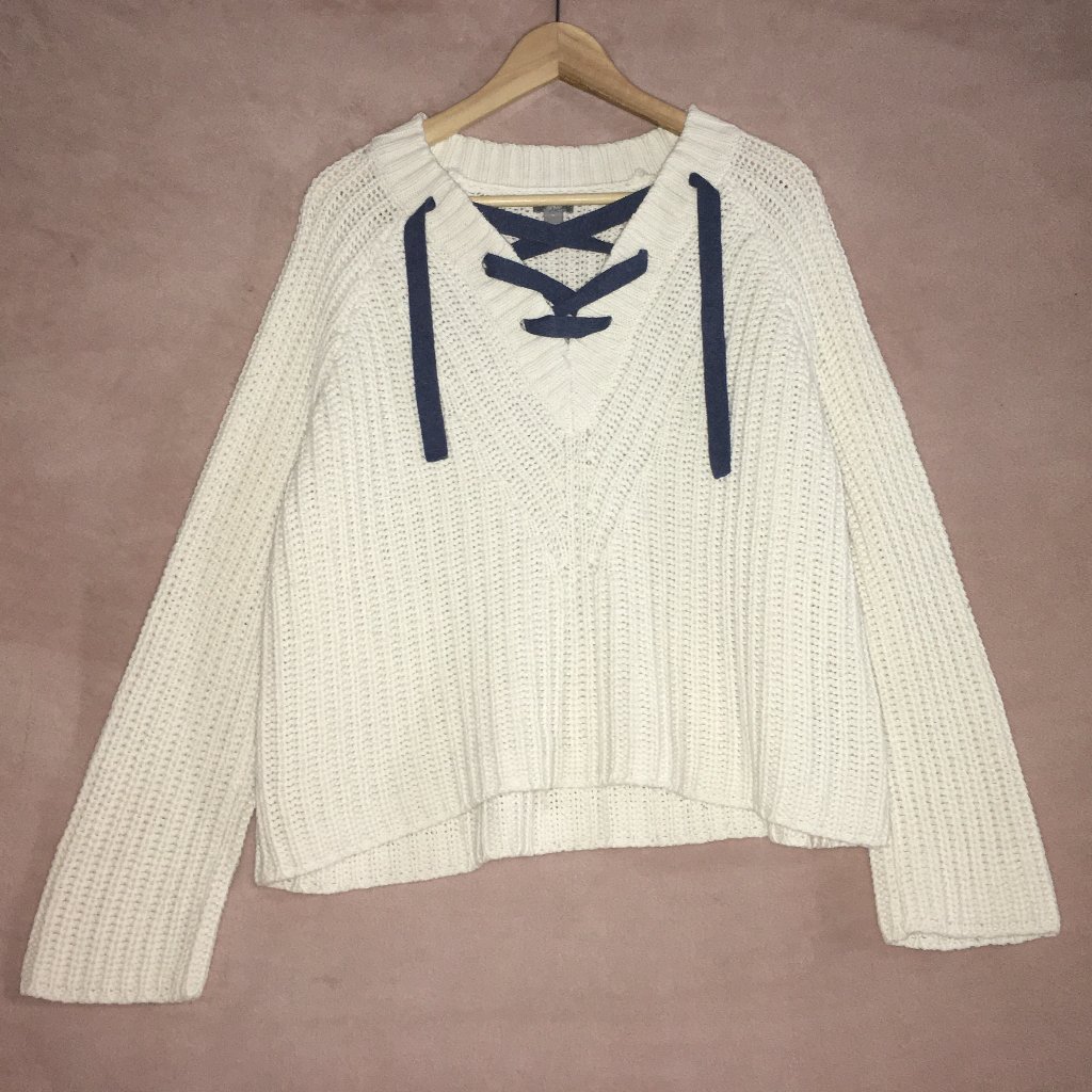 Cross Front Lace-Up Chunky Knit Sweater Plunge V